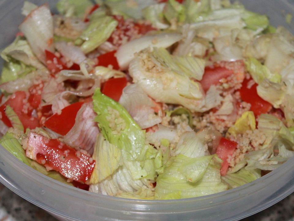 Couscous-Tomaten-Eisberg-Salat von Jasmin-Petra-Wenzel| Chefkoch