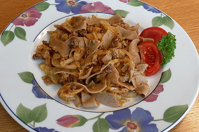 Weißkohleintopf mit Bandnudeln von anet| Chefkoch