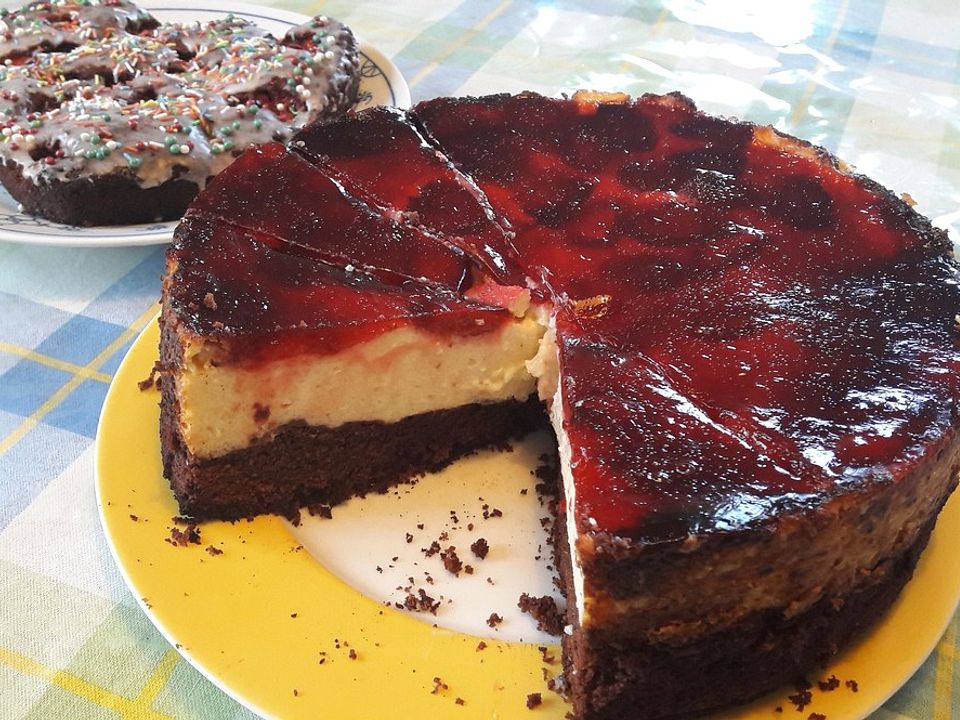 Schokoschnitten mit Erdbeeren und Quark-Grieß-Creme von carmenholz ...