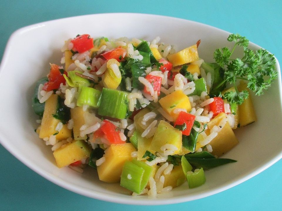 Reissalat mit Paprika und Mango von movostu| Chefkoch