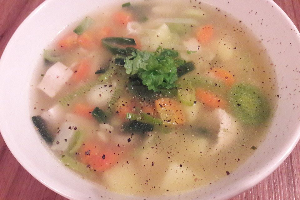 Schnelle Hühnersuppe Schnelle Hühnersuppe