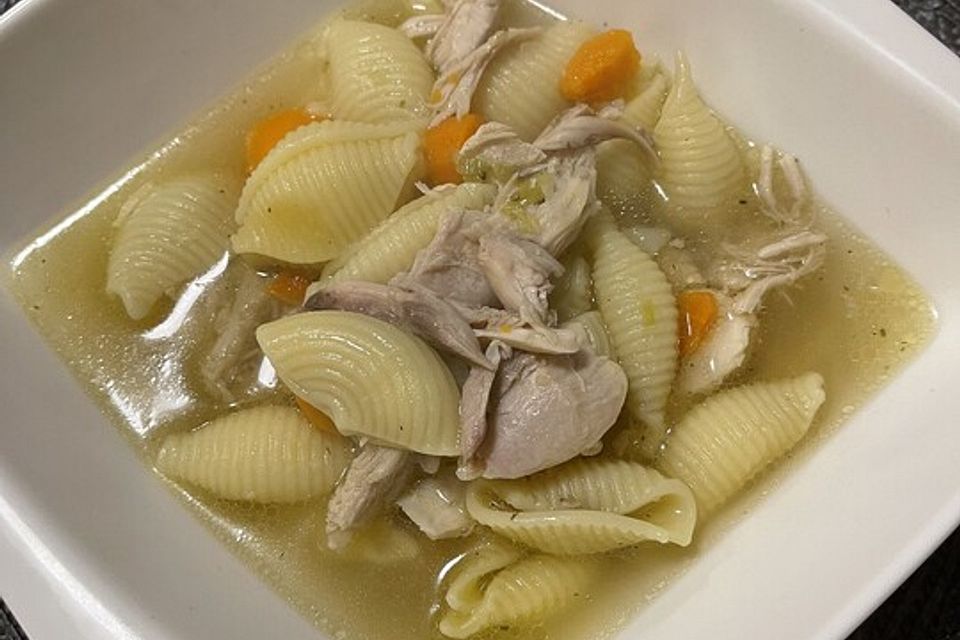 Schnelle Hühnersuppe Schnelle Hühnersuppe