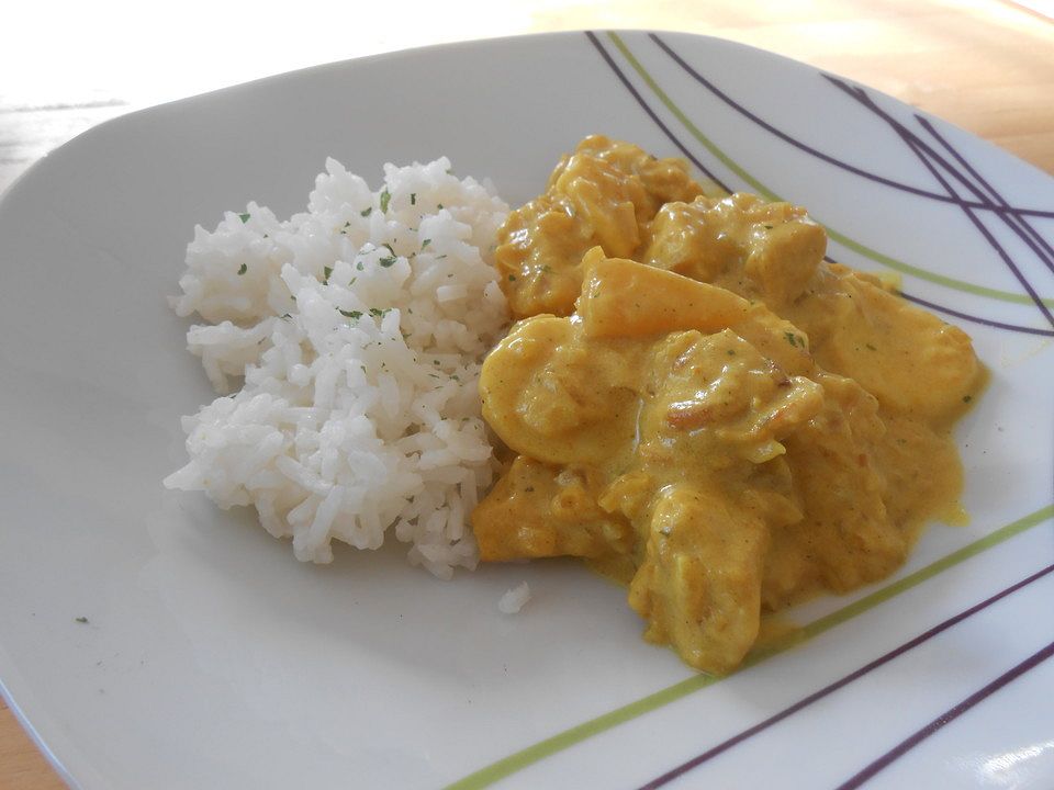 Geflügelcurry mit Bananen von SaSiMoKa| Chefkoch