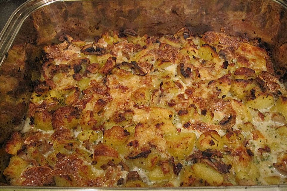 Überbackene Kräuterkartoffeln Überbackene Kräuterkartoffeln