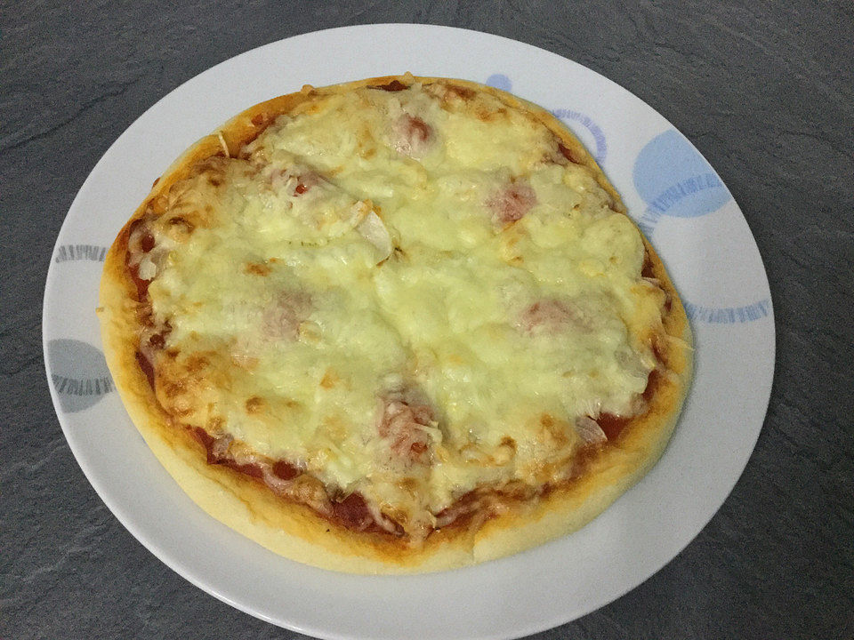 Zwiebel-Speck-Pizza von chouette-et-chat| Chefkoch