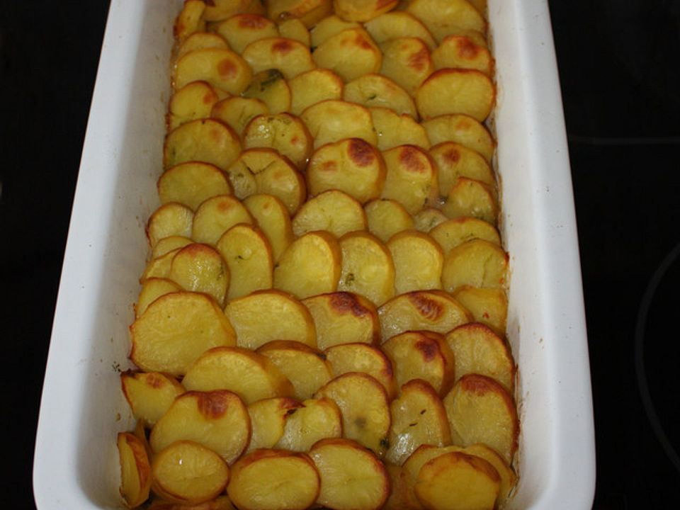 Überbackene Kartoffeln mit Ei und Cabanossi von gluci| Chefkoch