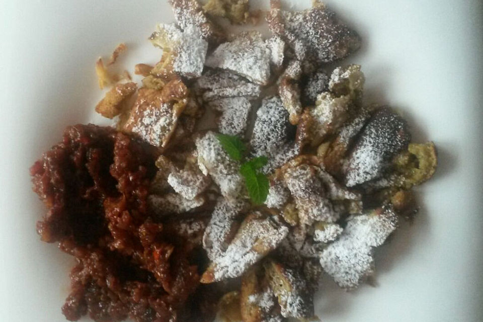 Kaiserschmarn mit Cranberrykompott