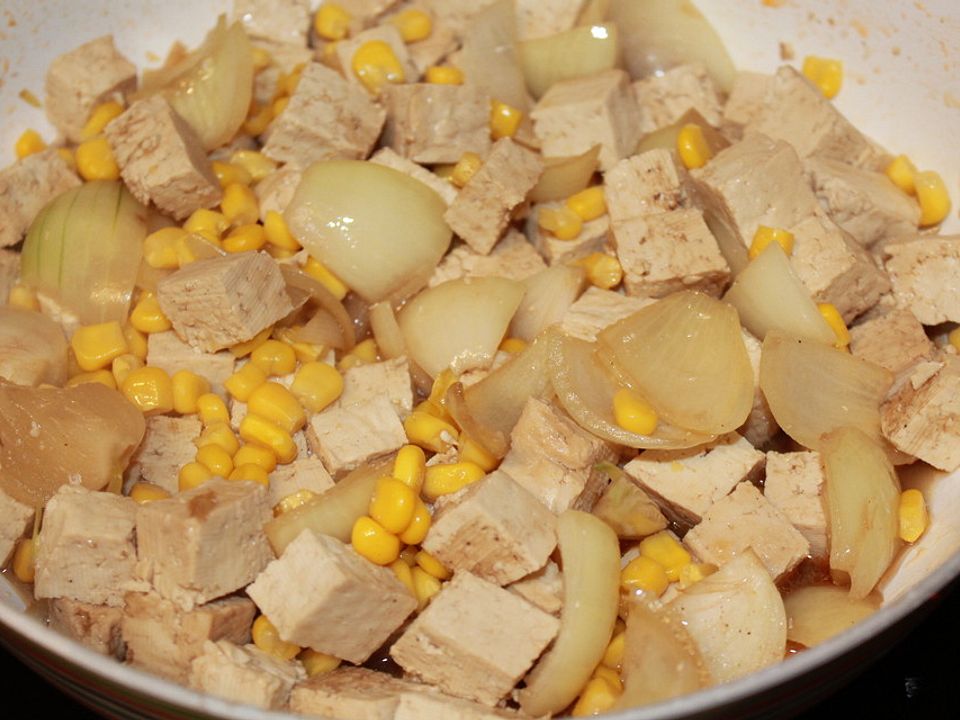 Tofu-Mais-Zwiebel-Pfanne von Jasmin-Petra-Wenzel | Chefkoch