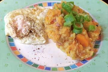 Mohren Und Kartoffeln Untereinander Rheinische Art Von Bertino Kuche Chefkoch 