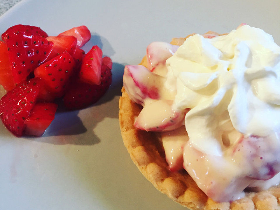 Vanille-Erdbeer-Torteletts von Pit-Blog| Chefkoch