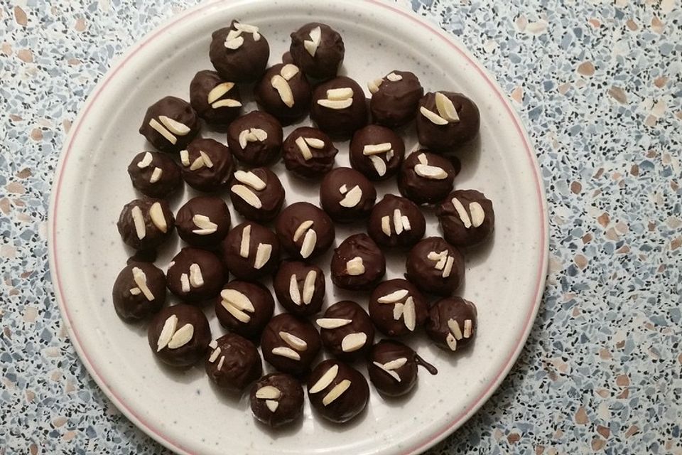 Marzipan-Pralinen