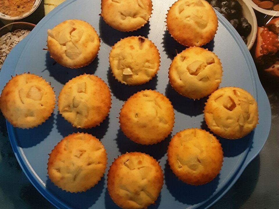 Vanille-Birnen-Muffins von VeggiFee| Chefkoch