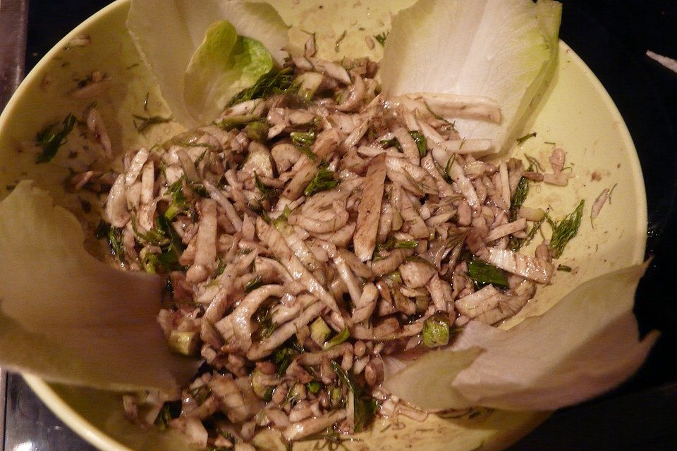 Fenchel-Löwenzahn-Salat