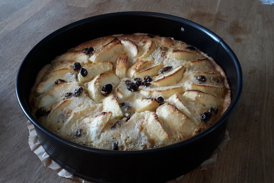 Apfelkuchen mit Mandel-Sahneguss