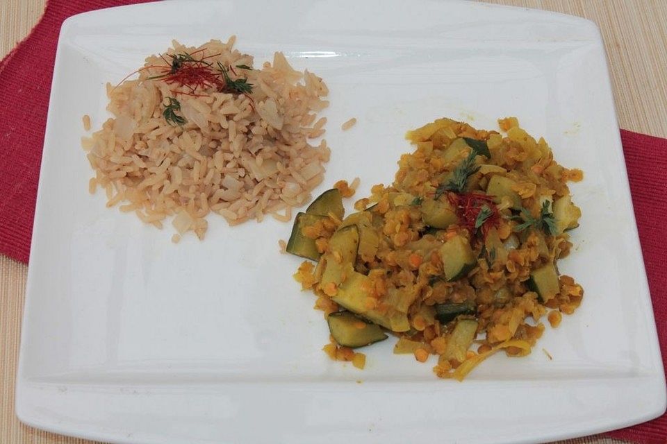 Zucchini-Linsen-Curry