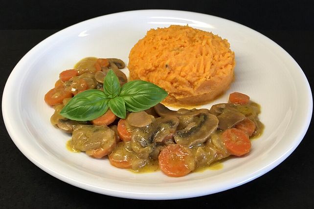 Champignon-Möhren an süß-saurer Senfsoße von opmutti | Chefkoch