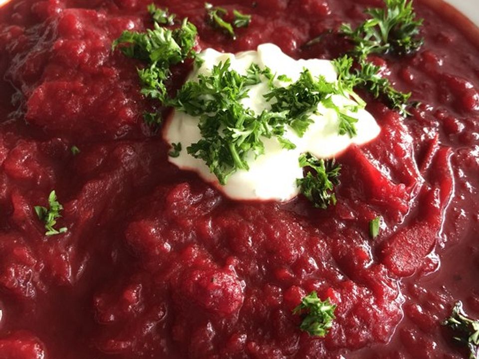 Sauerkraut-Rote-Bete-Suppe von iCaptain42| Chefkoch