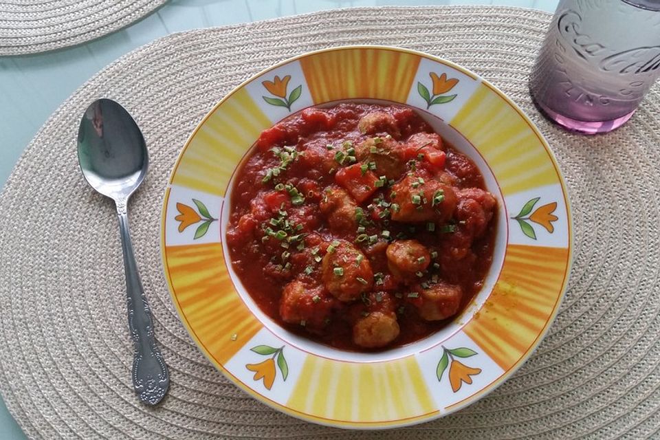 Low carb Currywurst-Suppe