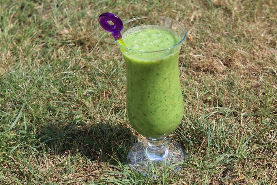 Grünkohl-Apfel-Birnen-Smoothie