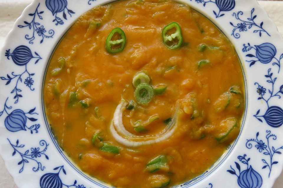 Süßkartoffel-Paprika-Suppe