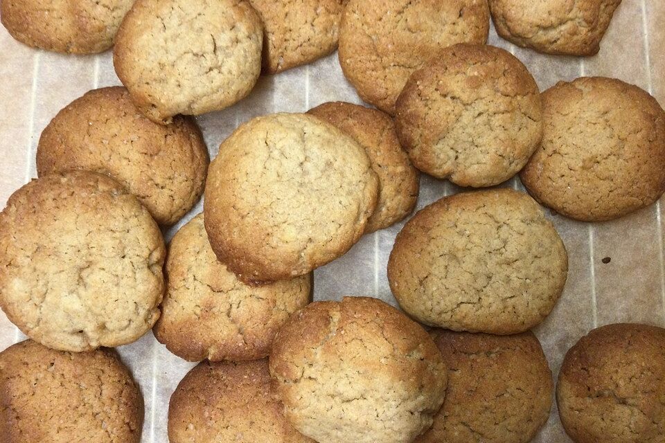 Halva Plätzchen mit Sesammus und Honig