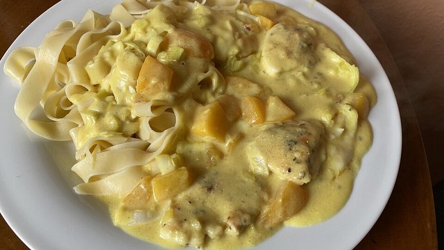 Pfirsich-Curry-Hähnchen-Auflauf von Cookinganna1 Pfirsich-Curry-Hähnchen-Auflauf von Cookinganna1