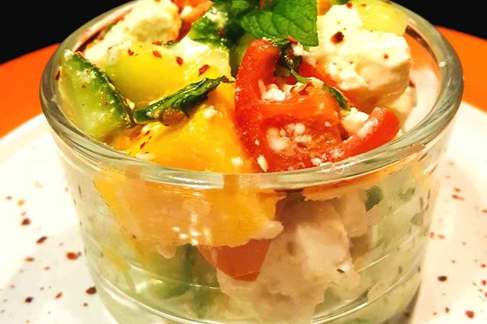 Mango-Feta-Salat mit Minze