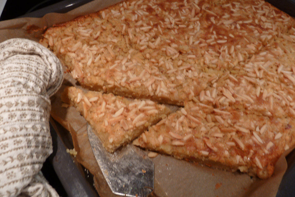 Blechkuchen "Himmel und Erde" mit Äpfeln und Kartoffeln