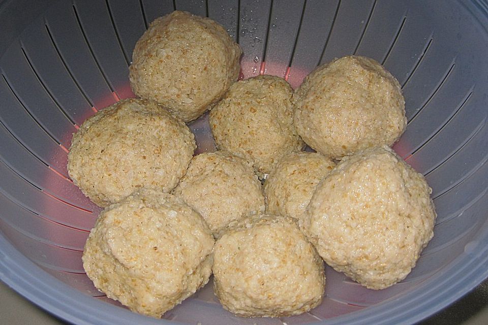 Grünkern-Knödel