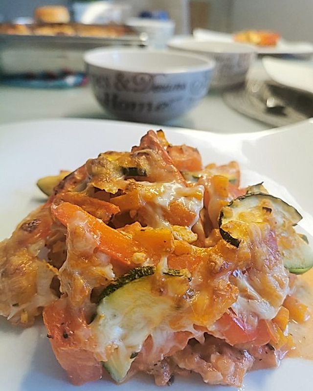 Überbackene Gnocchi mit Zucchini, Paprika und Tomate