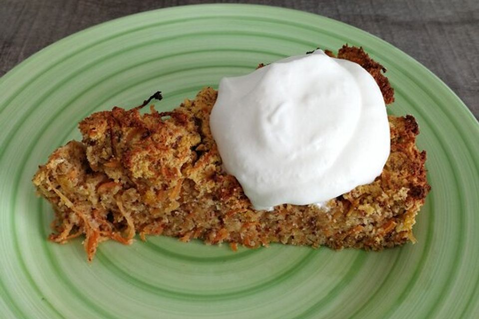 Saftiger Karottenkuchen ohne Zucker