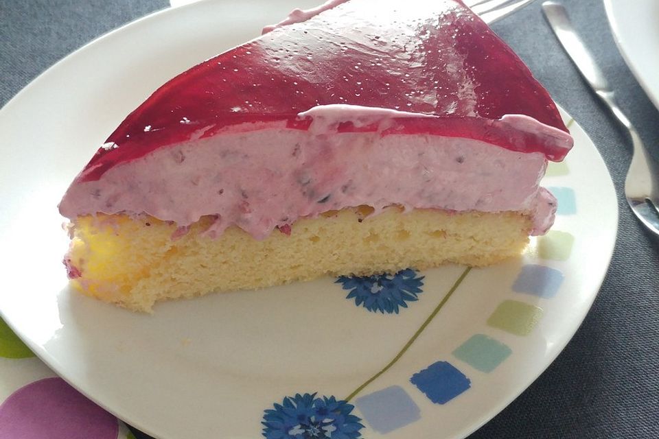 Beeren-Schmand-Kuchen