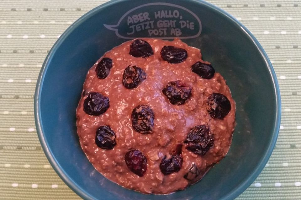 Schoko-Porridge mit Cranberries