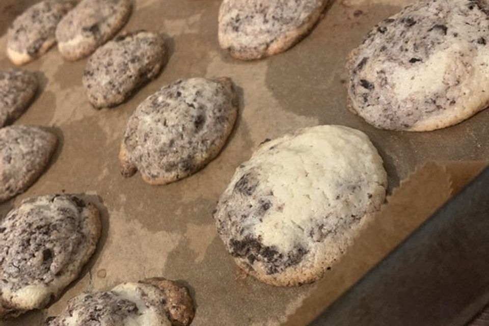 Oreo-Cheesecake-Cookies