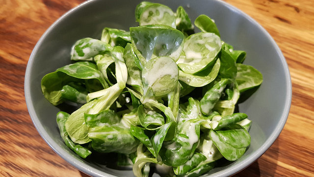 Saure Sahne-Dressing für Feldsalat von StefanFZ