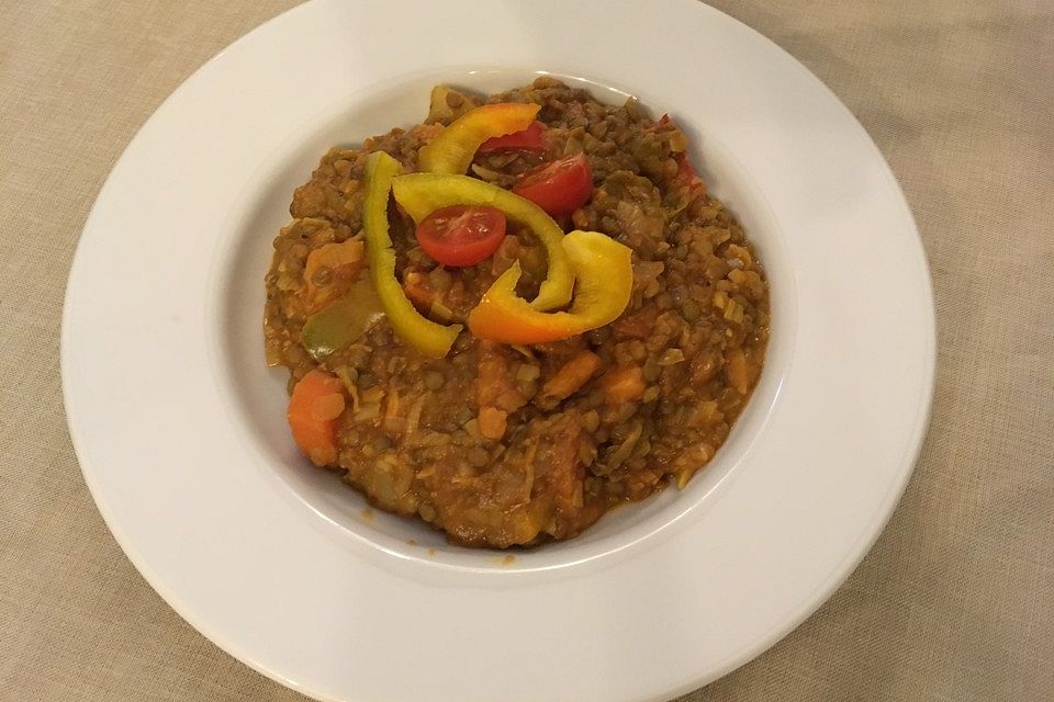 Linseneintopf mit Paprika und Süßkartoffel