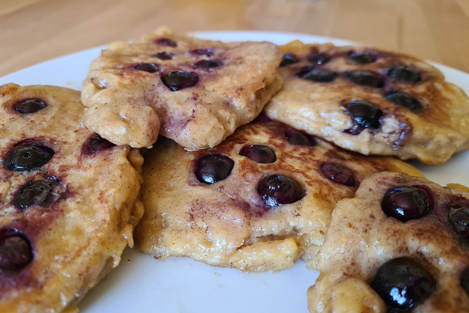 Heidelbeer-Pfannkuchen ohne Zucker