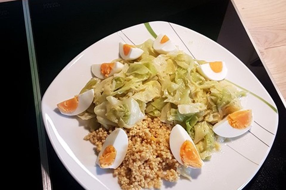 Spitzkohl-Hirsetopf