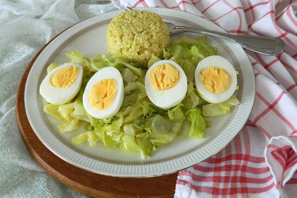 Spitzkohl-Hirsetopf