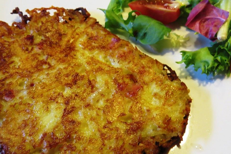 Kartoffelpuffer mit Schinken und Käse