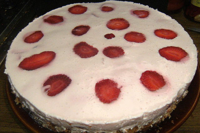 Erdbeertorte mit Quarkcreme von Carco| Chefkoch