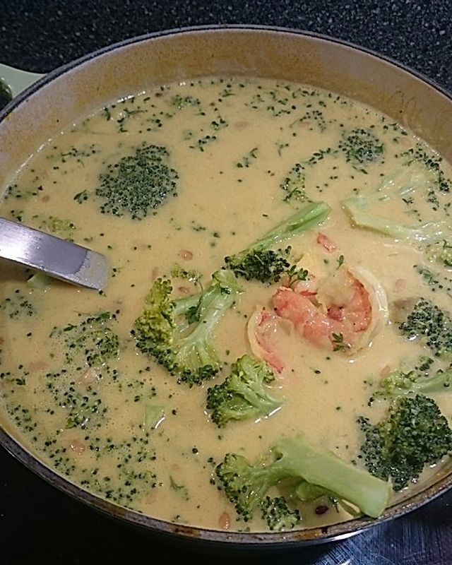 Brokkoli-Senf-Suppe mit Garnelen à la Gabi