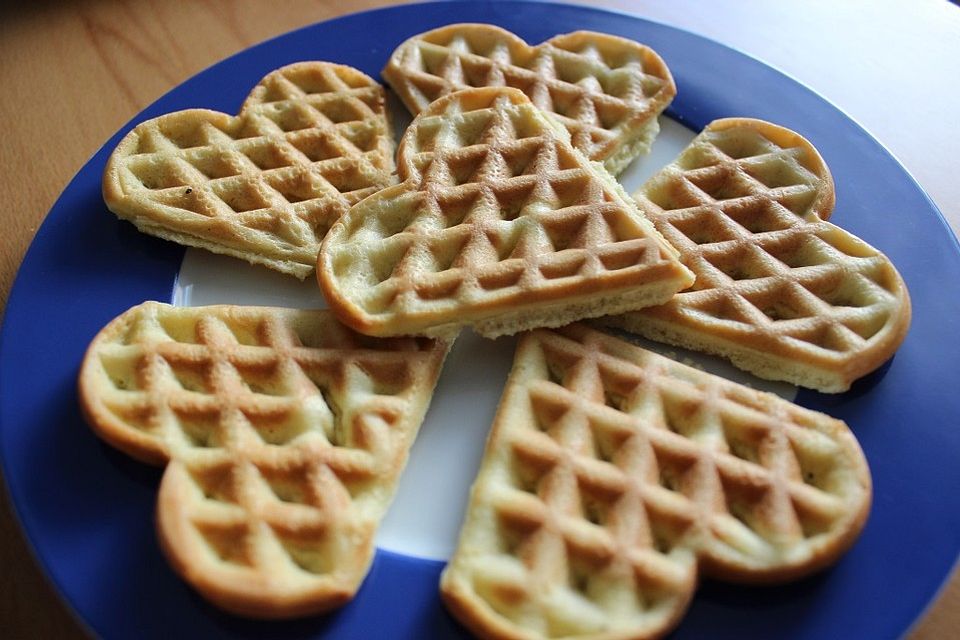 Teig für Waffelherzen mit Anis