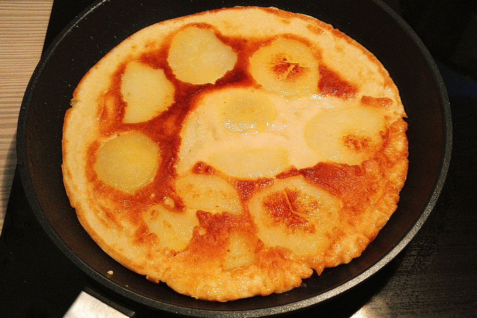 Dinkel-Kichererbsen-Pfannkuchen mit Kartoffeln