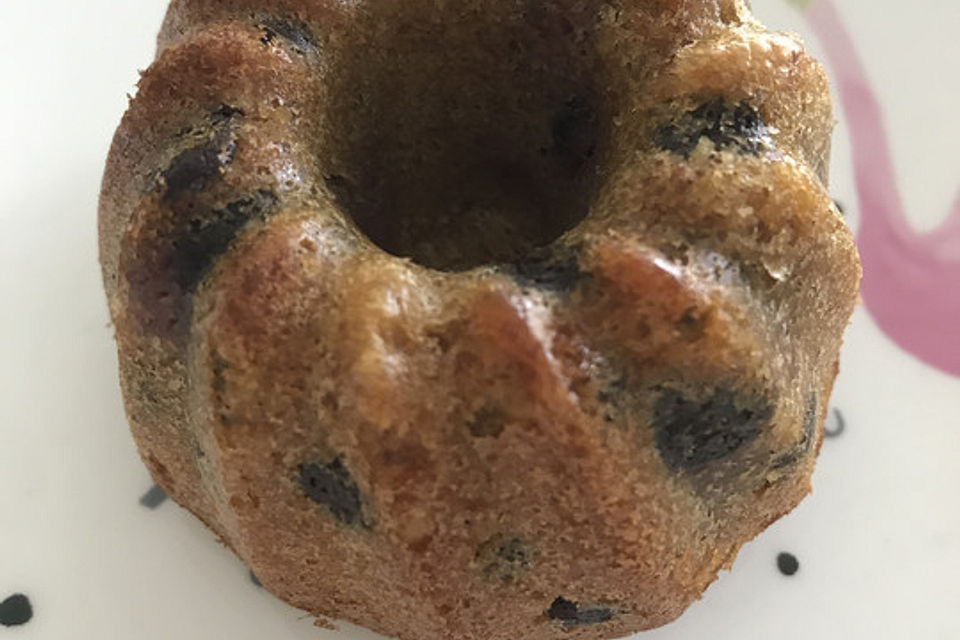 Glutenfreier Kirsch-Nuss-Kuchen