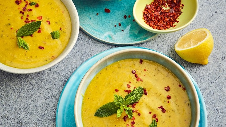Mercimek-orbas-T-rkische-Linsensuppe