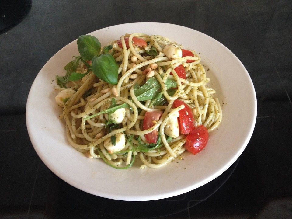 Spaghetti-Pesto-Salat von mausimaus2210| Chefkoch