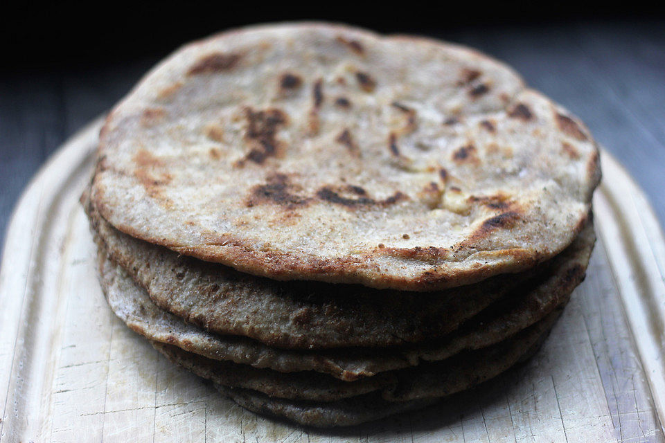 Dhal Puri Roti oder Roti Skins - indisches Erbe in Trinidad und der ganzen Karibik