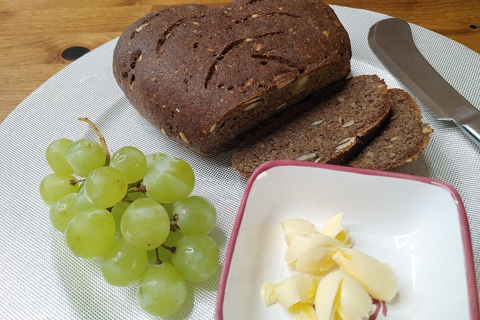 Low-Carb Brot - mein Bestes