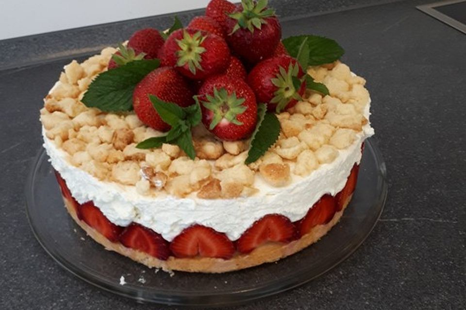 Streusel-Erdbeertorte Streusel-Erdbeertorte